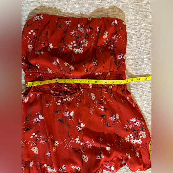 Red Floral Romper Elastic Waist - Picture 7 of 14